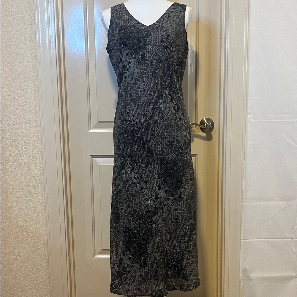 CDC Black and Gray Patterned Midi Dress